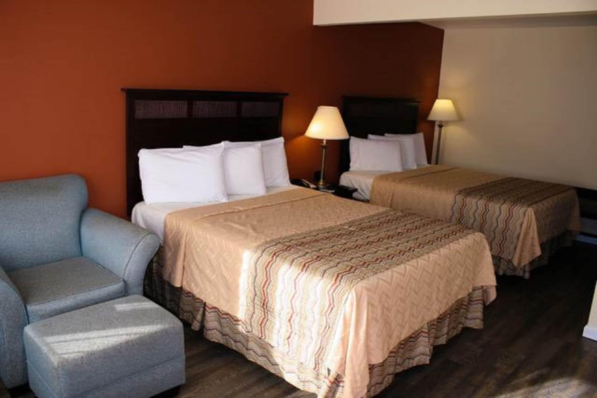 Valley Oaks Inn Уудланд Екстериор снимка